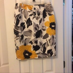 Printed Pencil Skirt- 4