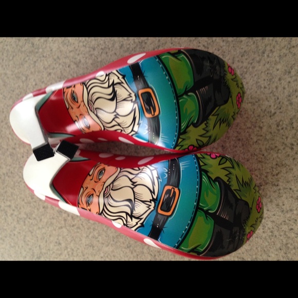 Rollin' with the Gnomies! - Picture 2 of 3