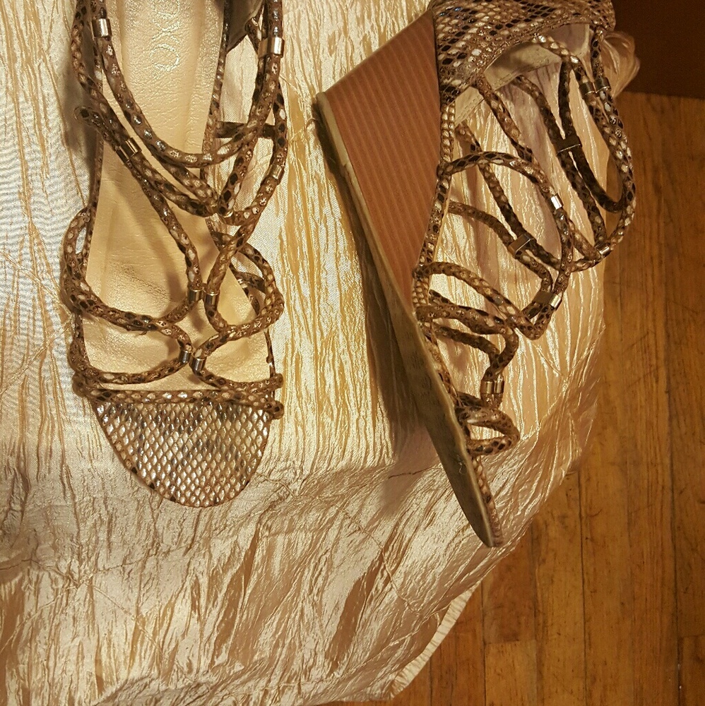 Wedge sandals