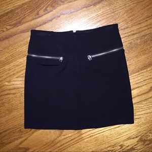 Aritzia black mini skirt