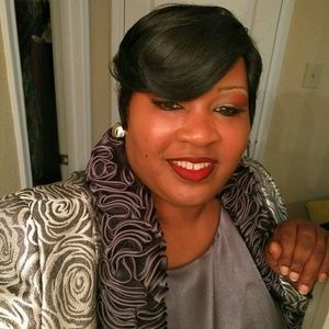 Meet your Posher, Janice