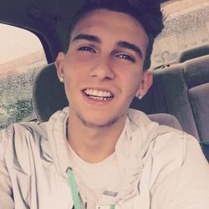 Meet your Posher, Nicholas