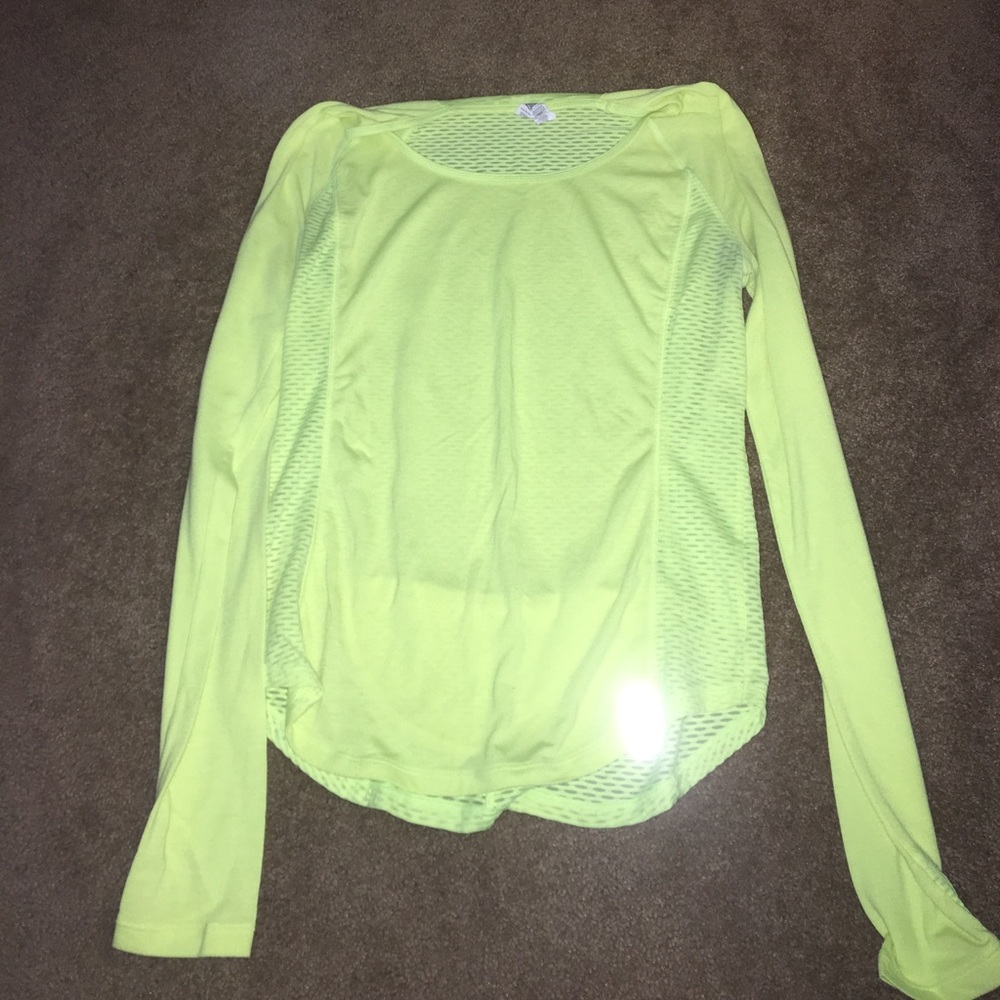 Under armour work out long sleeve top