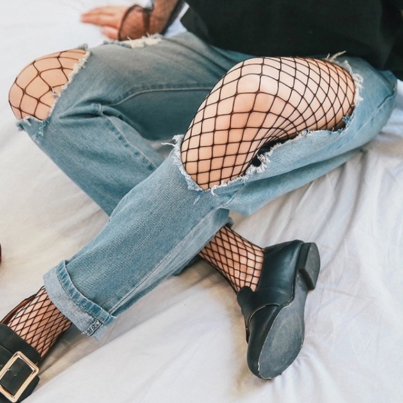 Black Fishnet Lace Leggings Stockings - Picture 3 of 6