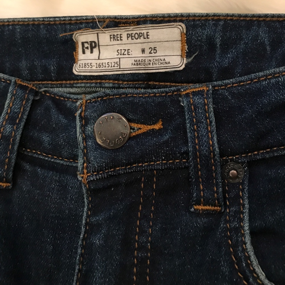 FINAL PRICE⭐️⭐️⭐️Free people flared jeans - Picture 2 of 7
