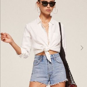 BNWT - Reformation shorts. Size 25. Caribbean