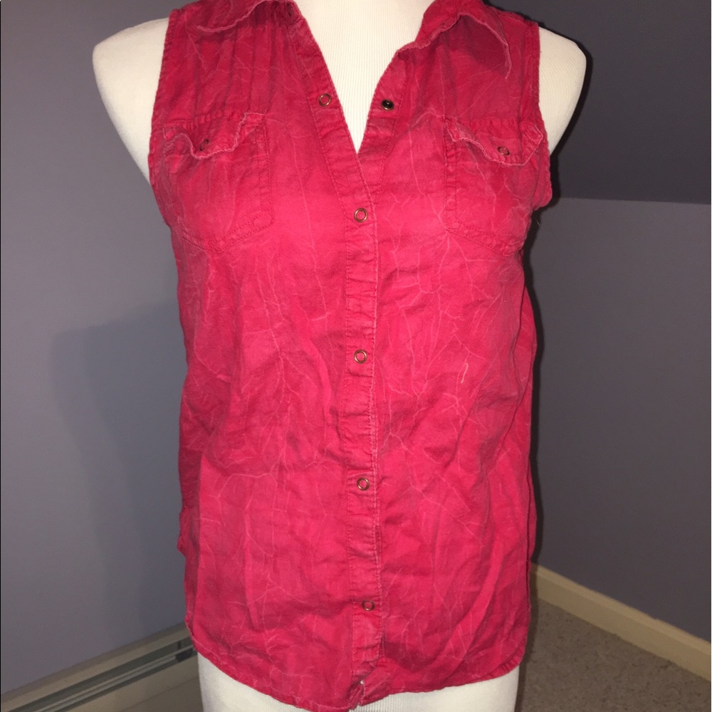 Button up red denim top