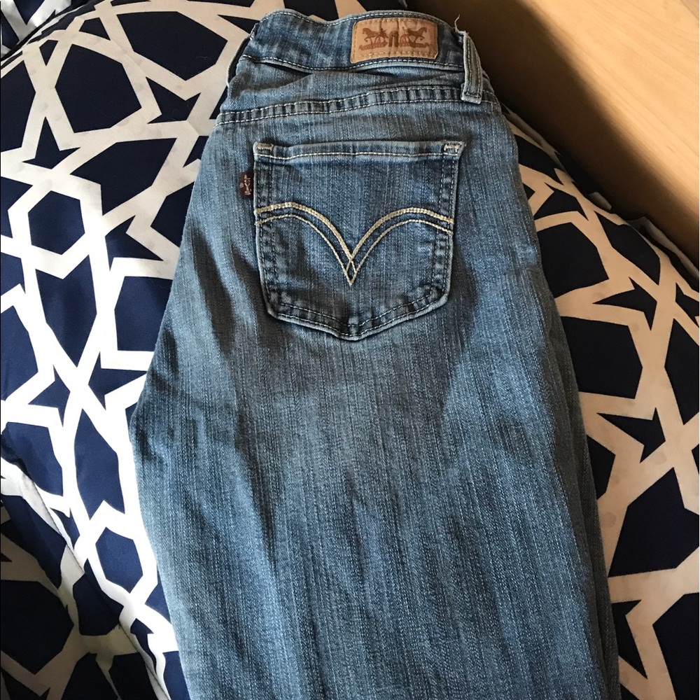 Levi's