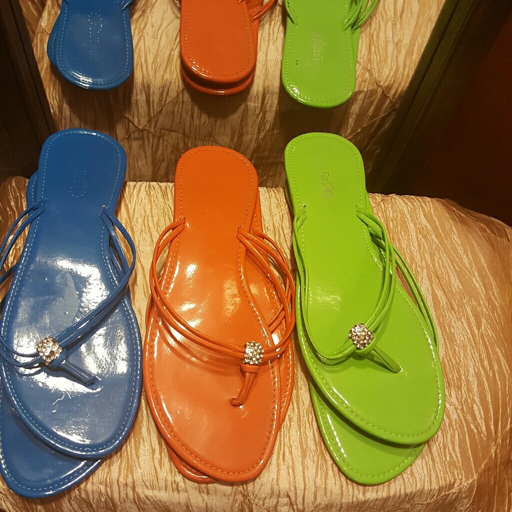 Travel sandals