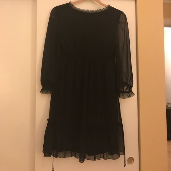 Dress - Picture 6 of 6