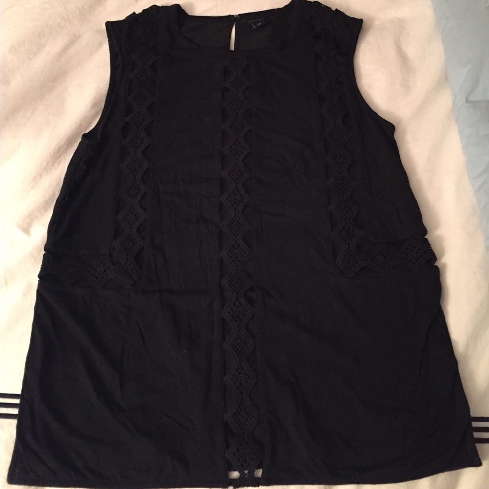 Beautiful black Ann Taylor blouse