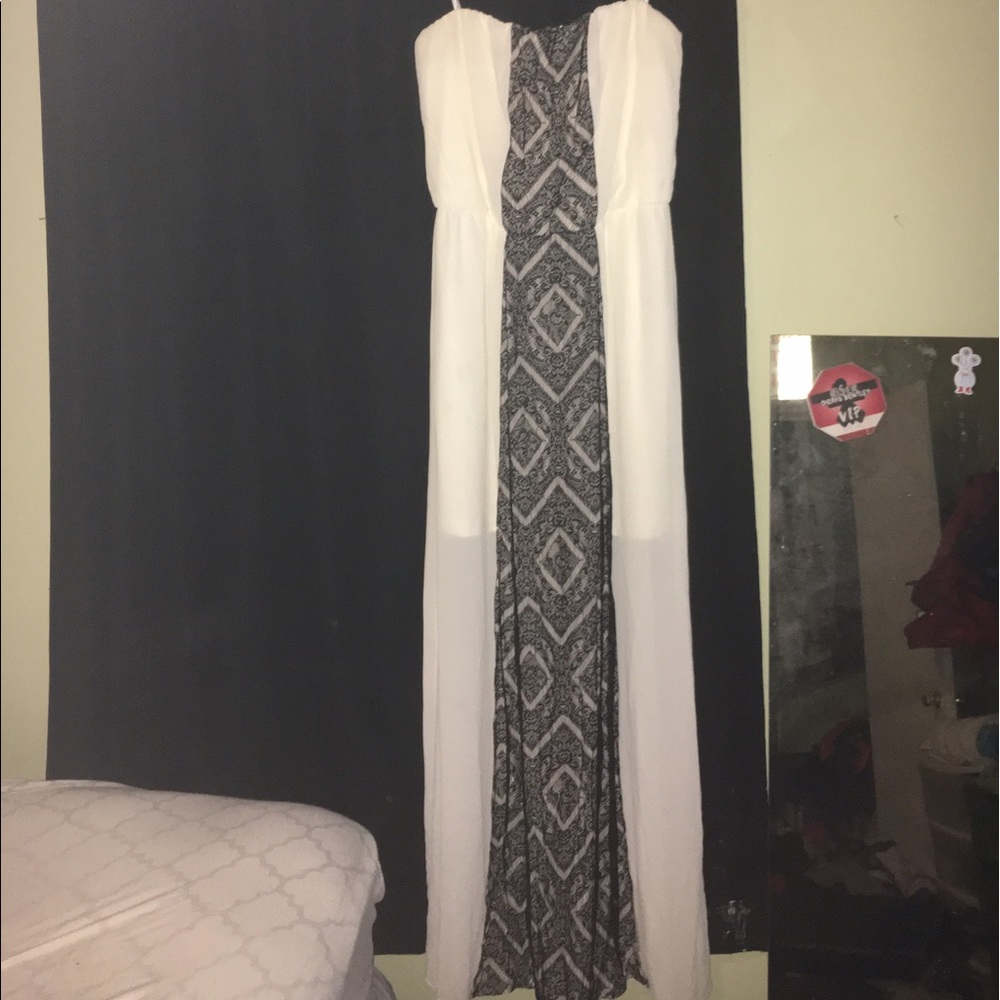 Maxi dress