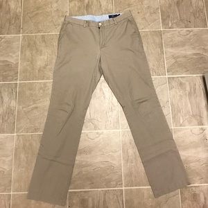 Vineyard Vines Khakis