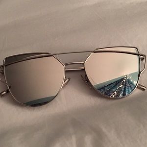 Silver Reflective Sunglasses