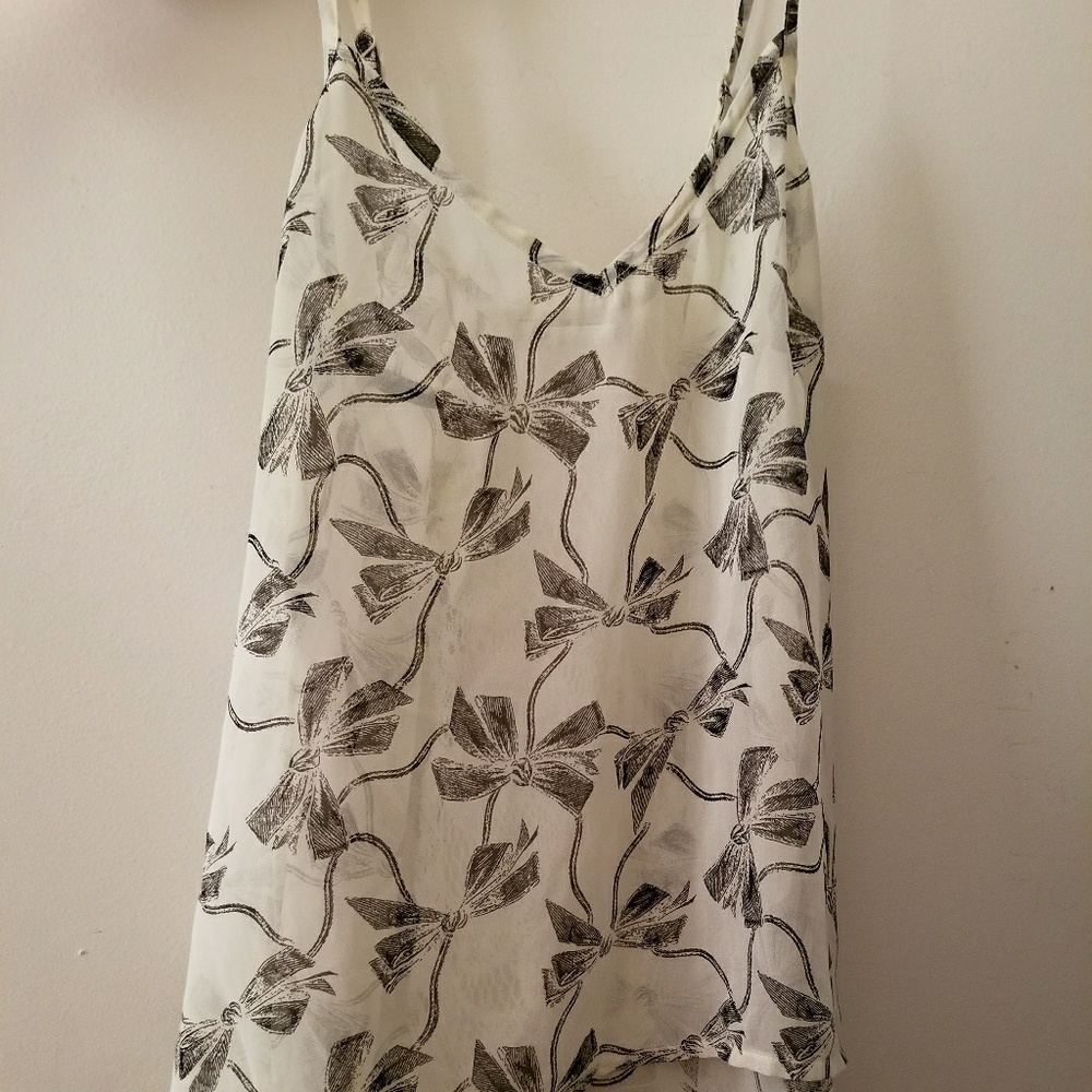 Bowtie print top