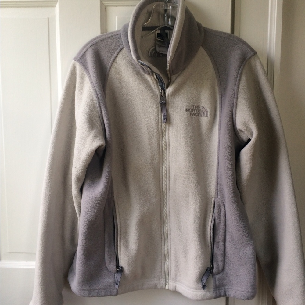 North face (Denali?) fleece jacket white/grey