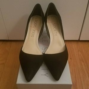 Sole Society 'Jenn' Pointy Toe Pump