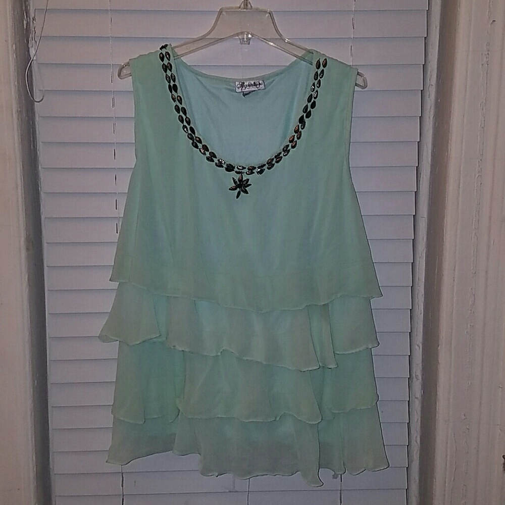 Sleeveless blouse