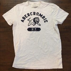Abercrombie t shirt