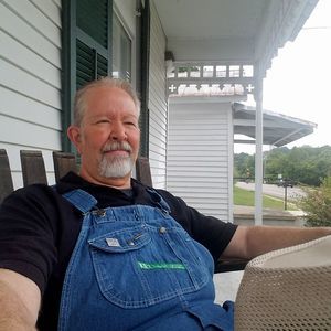 Meet your Posher, Wes