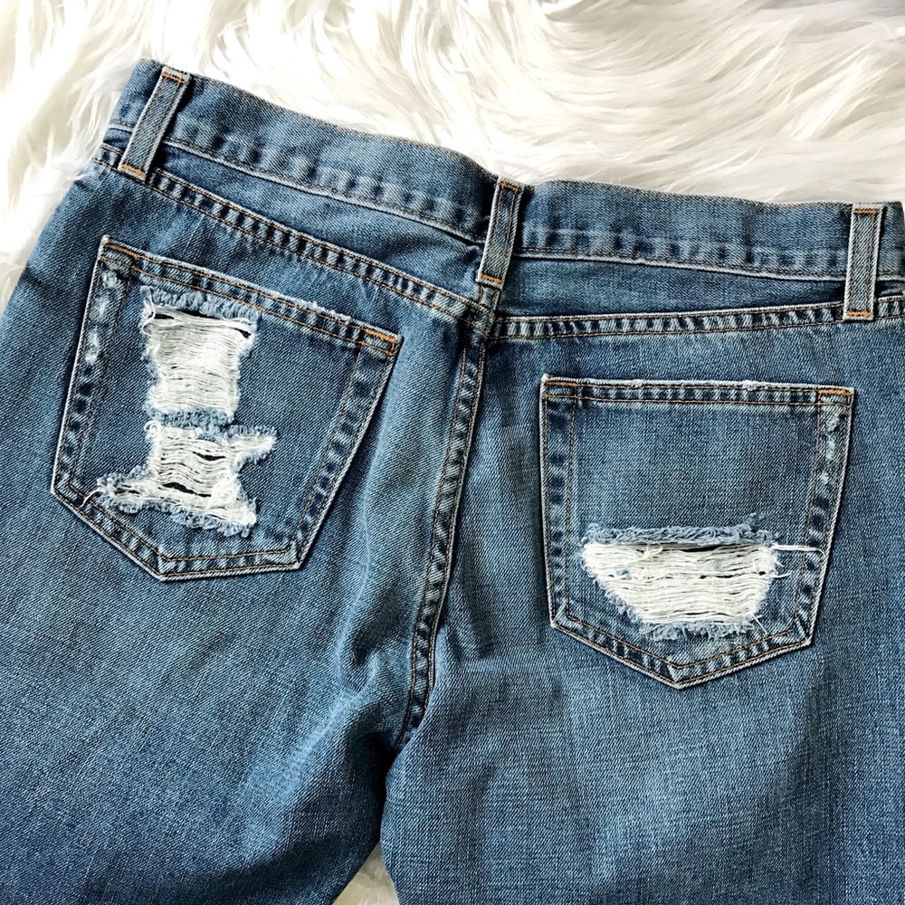 Distressed Boyfriend Jeans - Picture 7 of 8