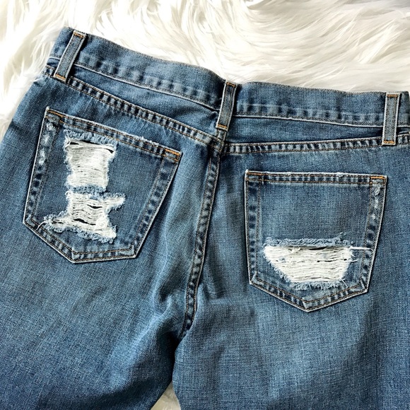 Distressed Boyfriend Jeans - Picture 7 of 8