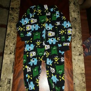 Toddler sleeper w/footies