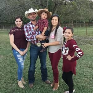 Meet your Posher, Omar dinora