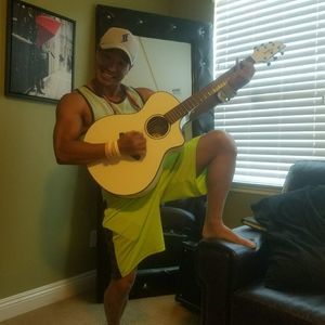 Meet your Posher, Christopher