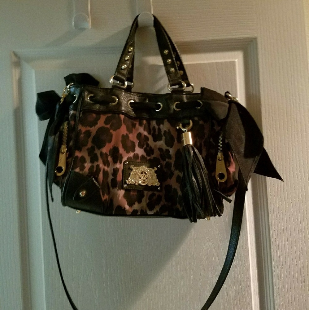 Juicy Couture Purse w/ FREE matching wallet