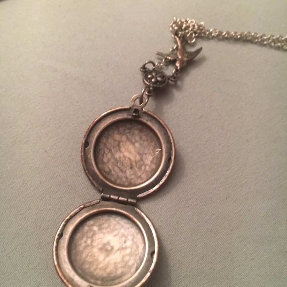Mockingbird locket - Picture 3 of 4