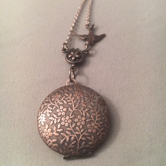 Mockingbird locket - Picture 2 of 4