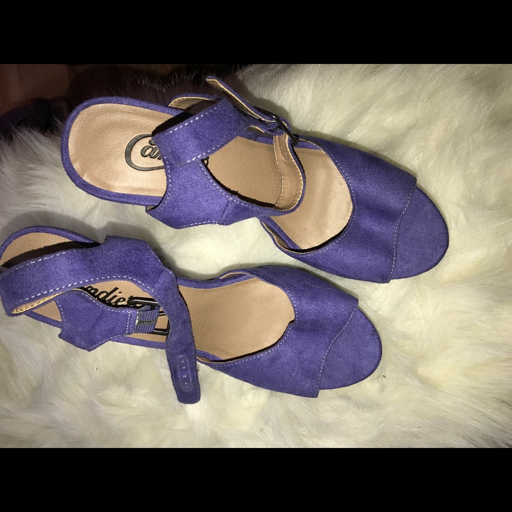 NWOT Candies Light Purple/Lilac Pumps