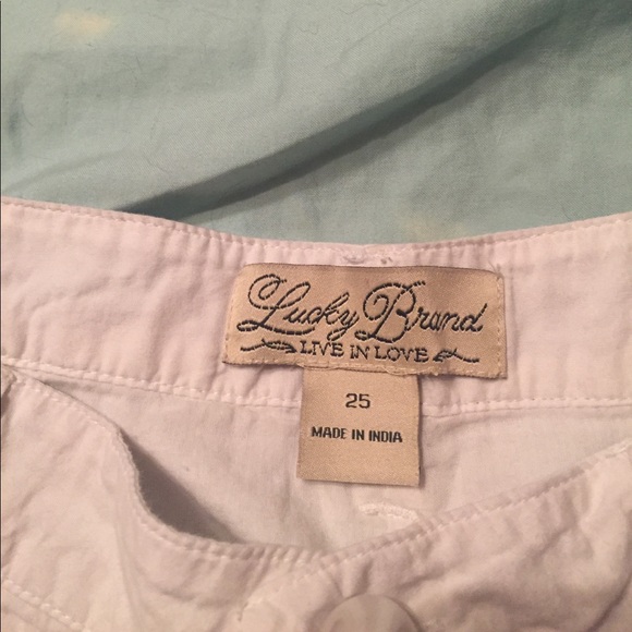 Shorts - Picture 2 of 3