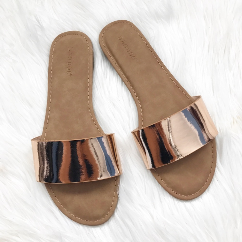 ❗️LAST PAIR SALE❗️ROSE GOLD Flat band sandals - Picture 3 of 7
