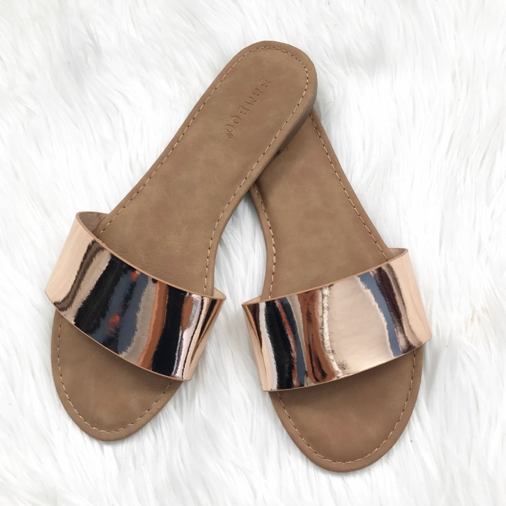 ❗️LAST PAIR SALE❗️ROSE GOLD Flat band sandals - Picture 4 of 7