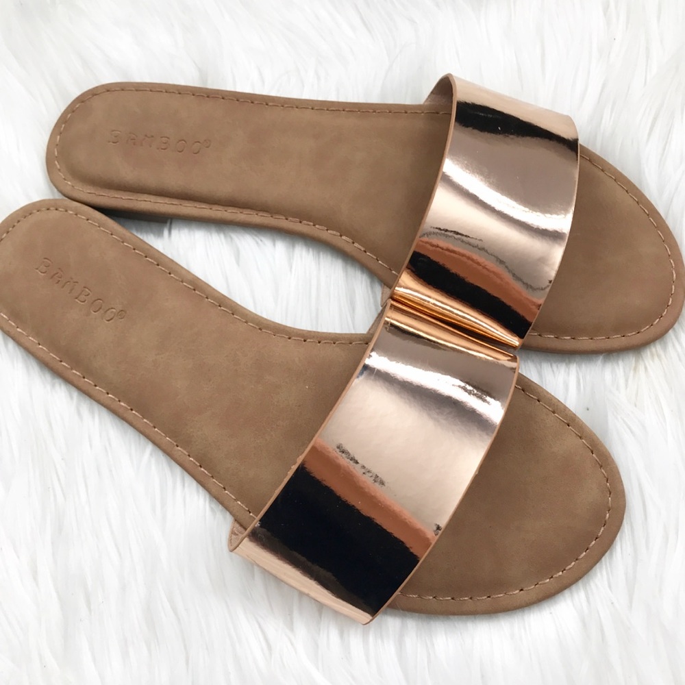 ❗️LAST PAIR SALE❗️ROSE GOLD Flat band sandals - Picture 5 of 7