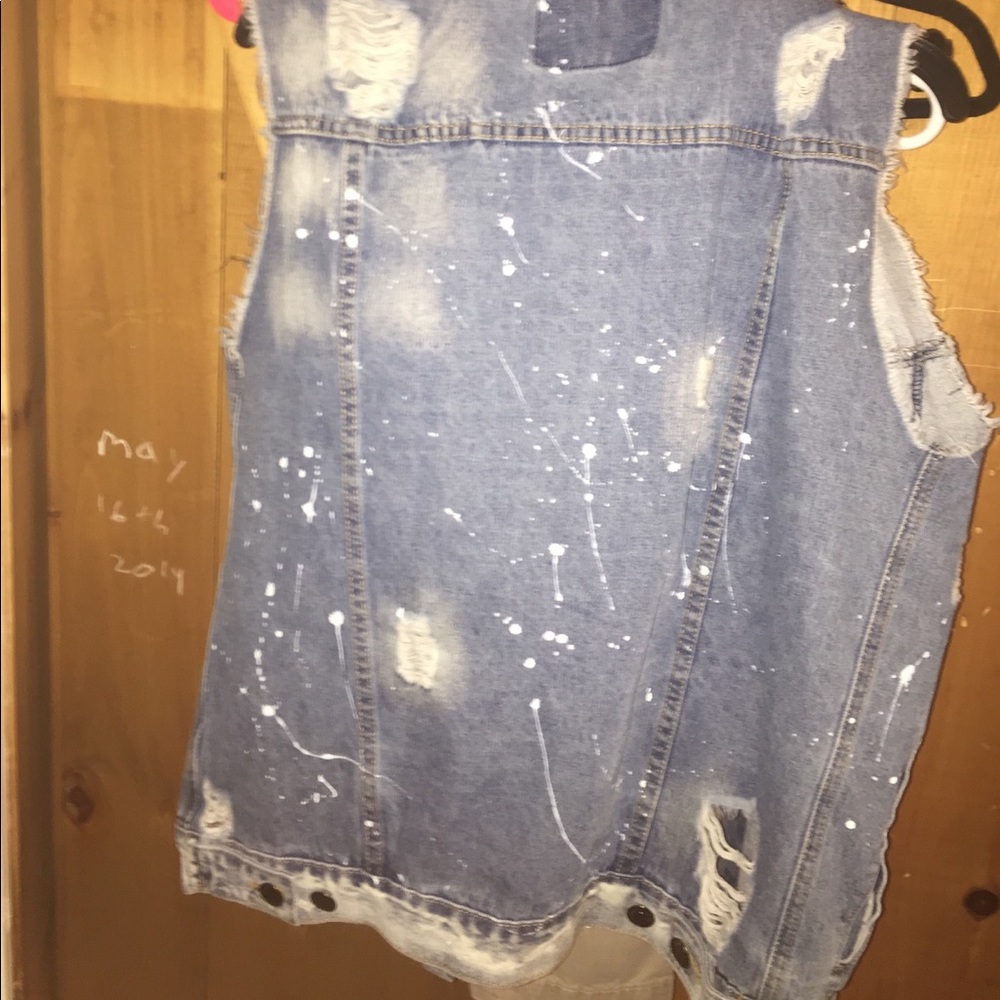 Distressed denim vest - Picture 2 of 2