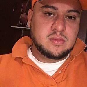 Meet your Posher, Gilberto