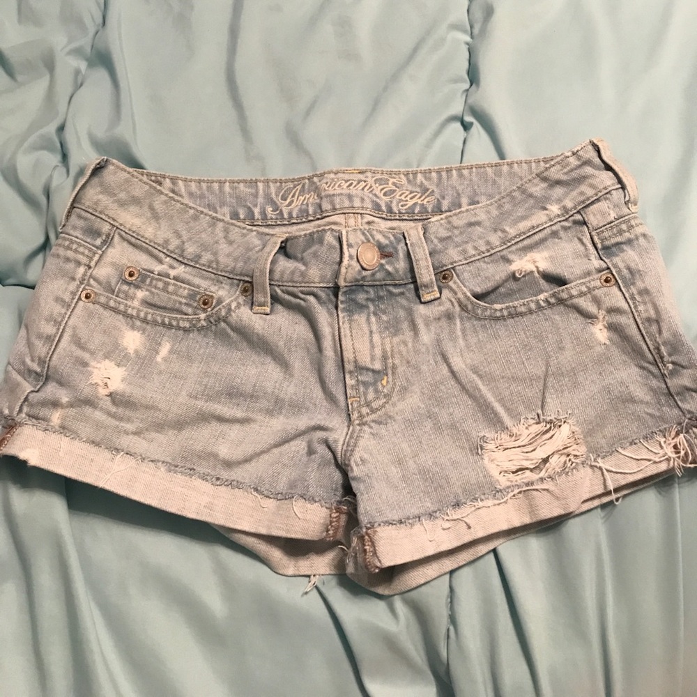 American Eagle • Light-Wash Jean Shorts