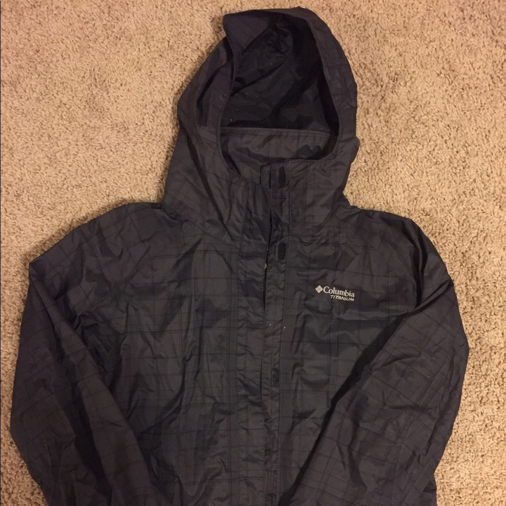 Columbia rain jacket