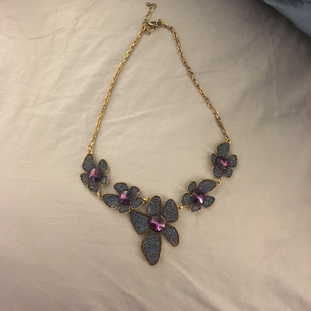 Statement necklace - BNWOT