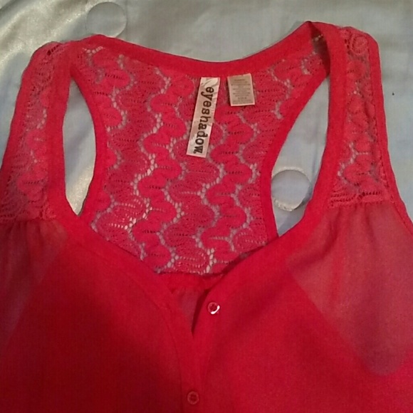 Red blouse - Picture 2 of 4