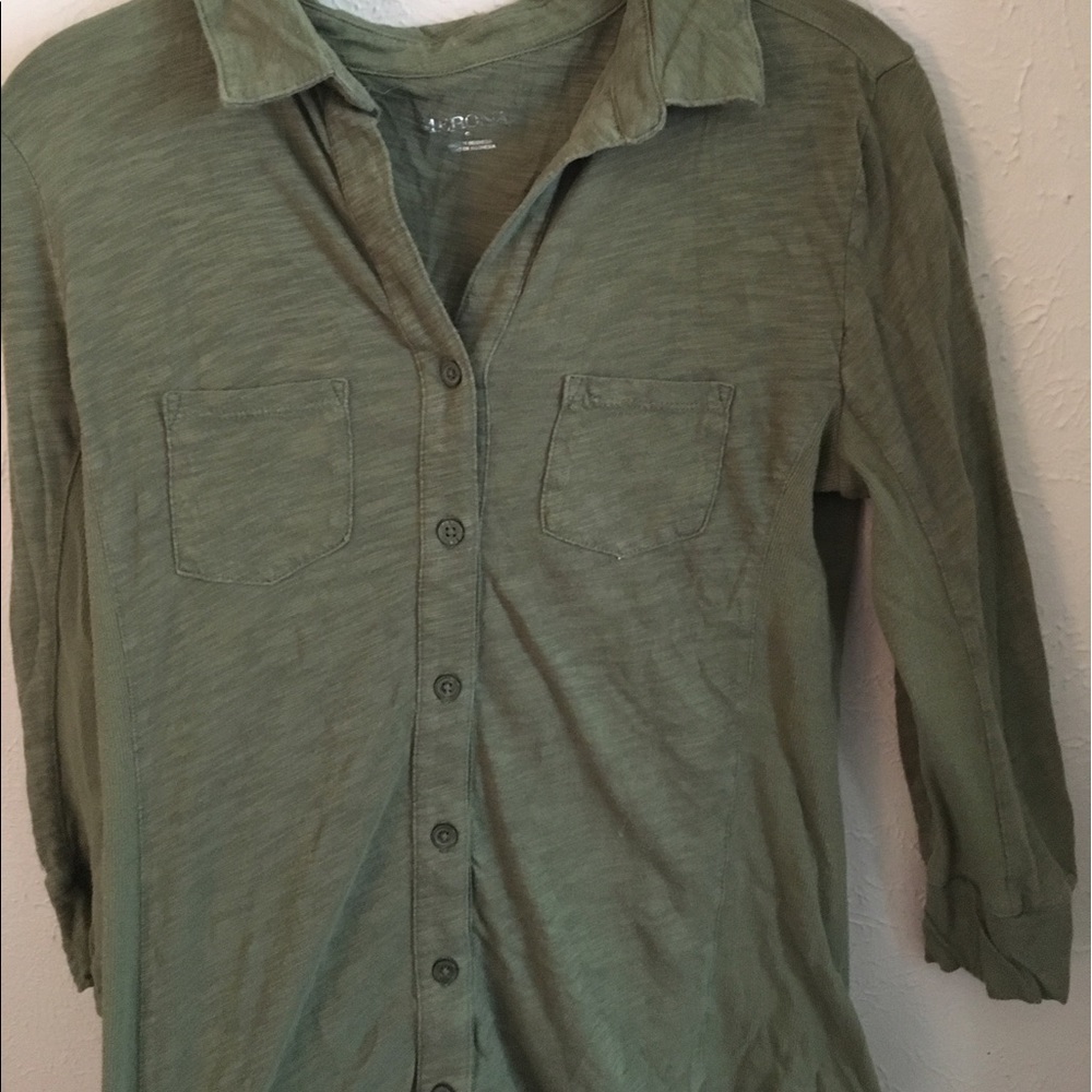 Merona size S army green shirt