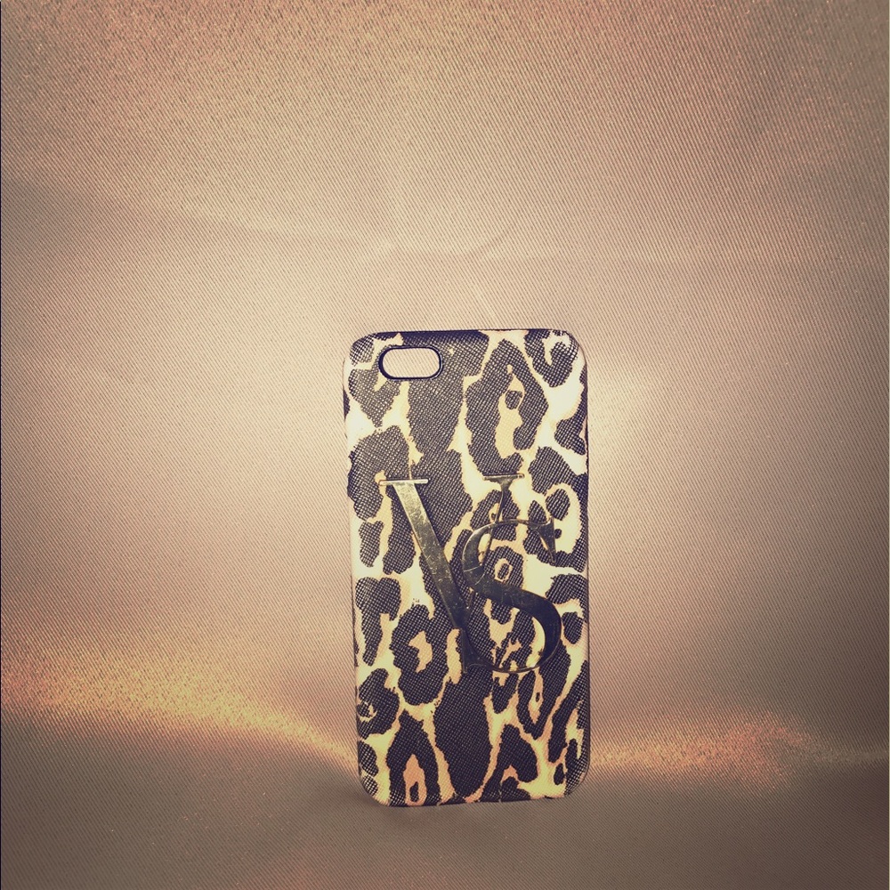 iPhone 6 Victoria's Secret leopard print case