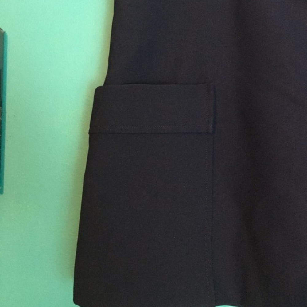 Navy Skort - Picture 3 of 4
