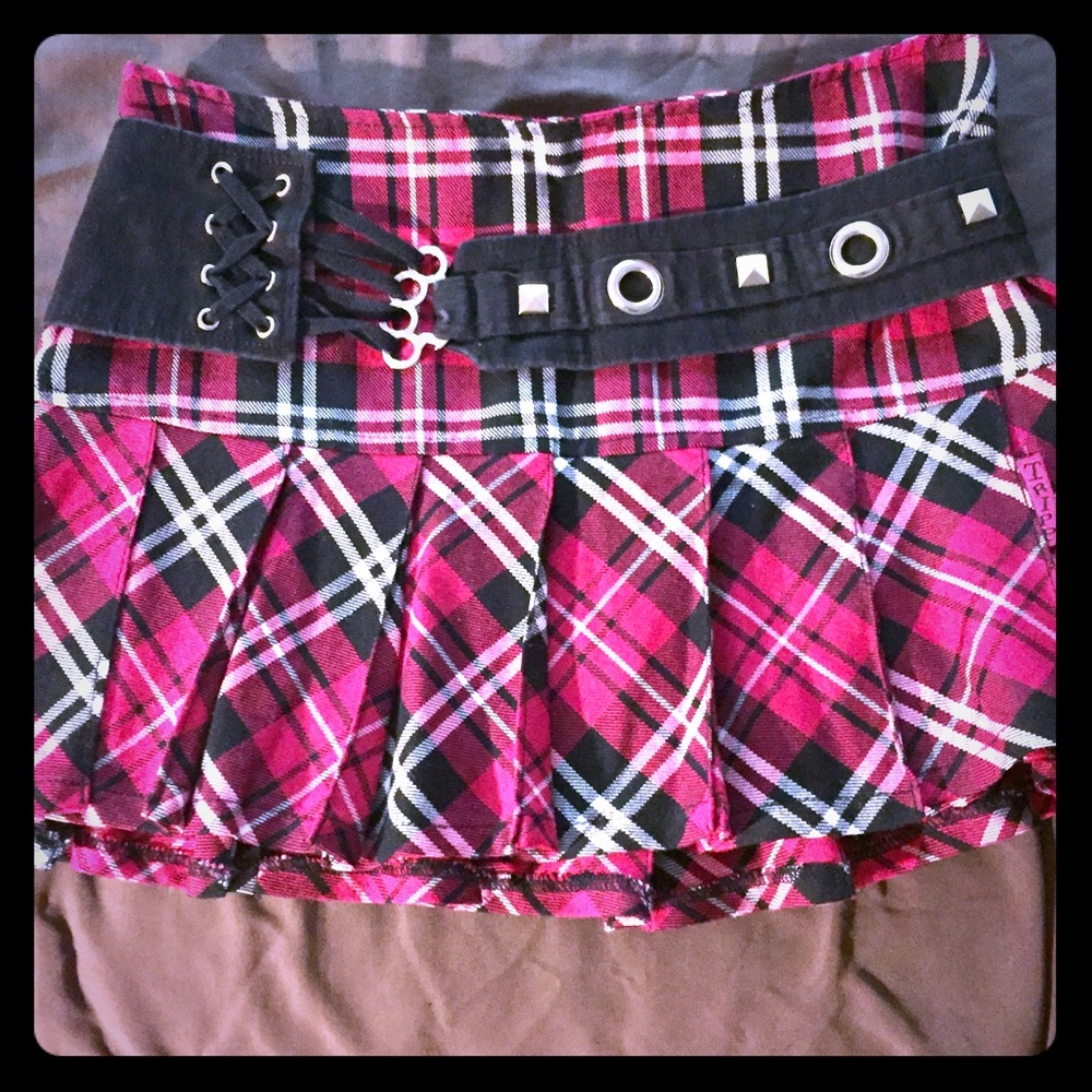 Tripp pink plaid skirt