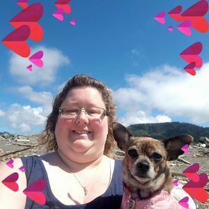 Meet your Posher, Emilie