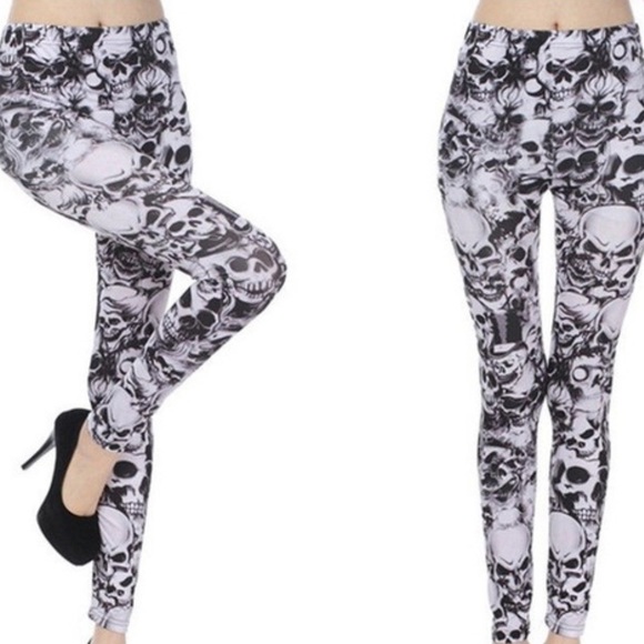 Skull Leggings - Picture 3 of 3