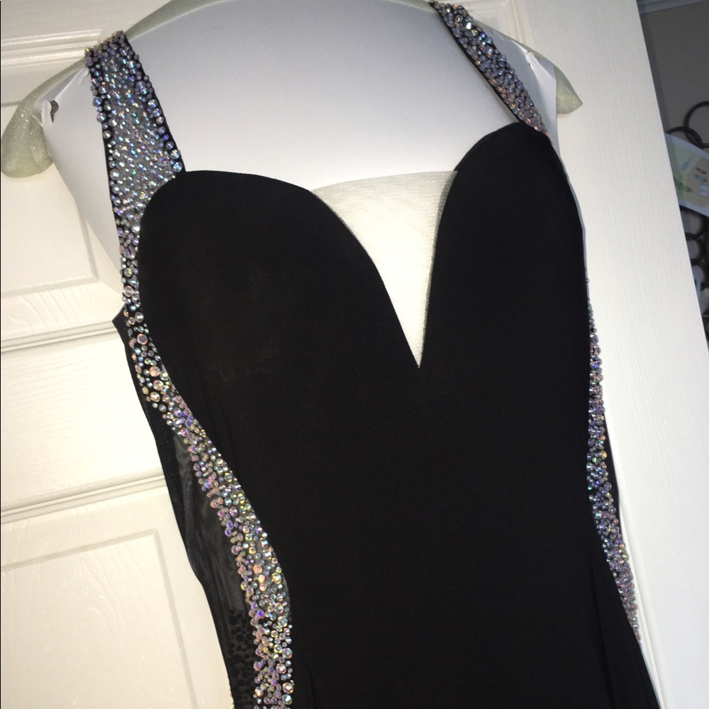 Long black dress